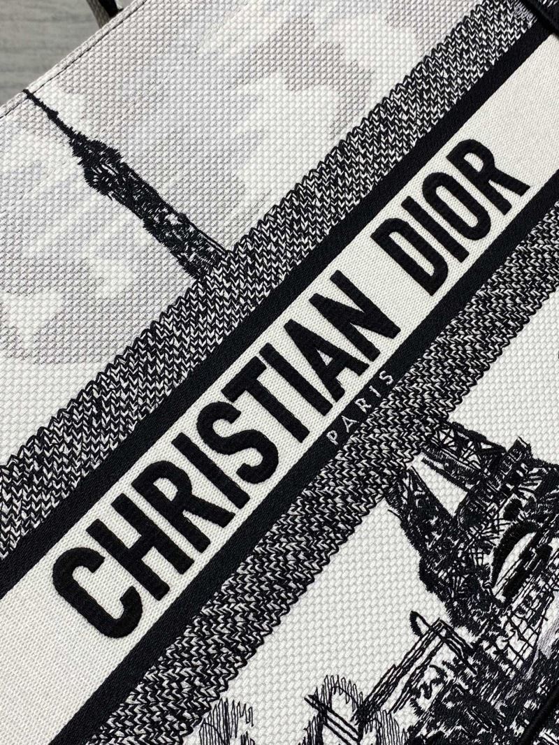 Christian Dior Shopping Bags